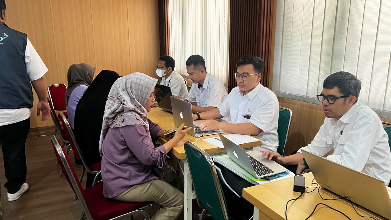 Dorong Legalitas UMKM, DPMPTSP Kota Tangerang Selatan Gelar Pendampingan NIB melalui program JOSS