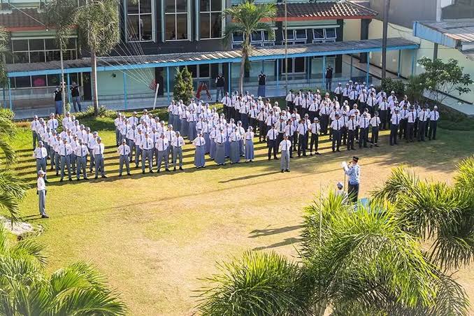 Biar Nggak Kena Zonk! Ini 5 Mitos vs Fakta Perizinan Sekolah di SIMPONIE Tangsel yang Wajib Kamu Tahu